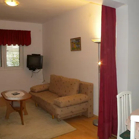10 Apartamento *
